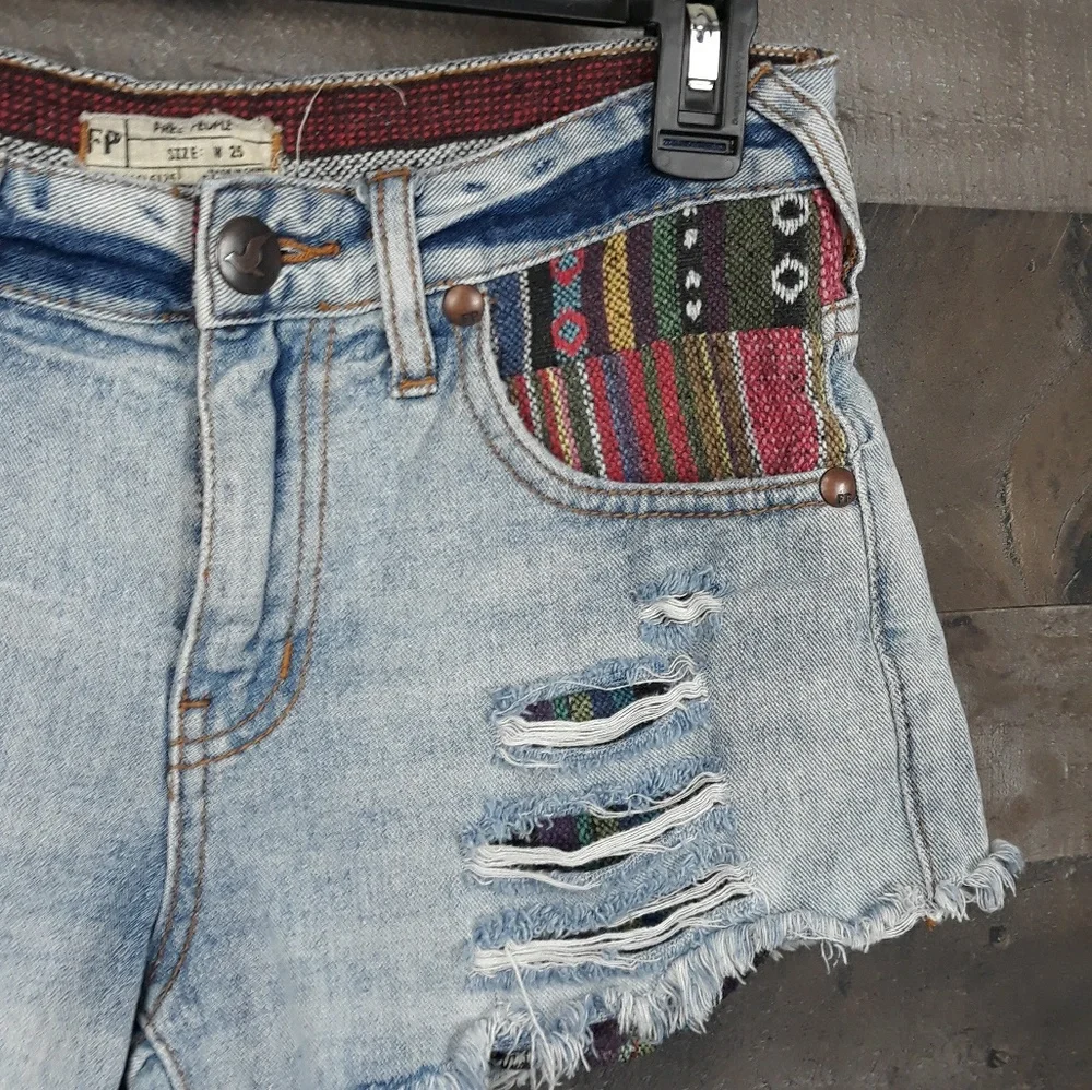 Free People Tribal/Aztec Detail Short